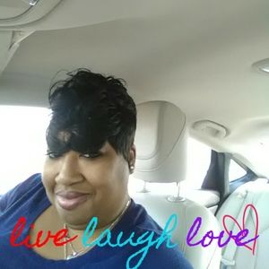 Meet your Posher, Tanya